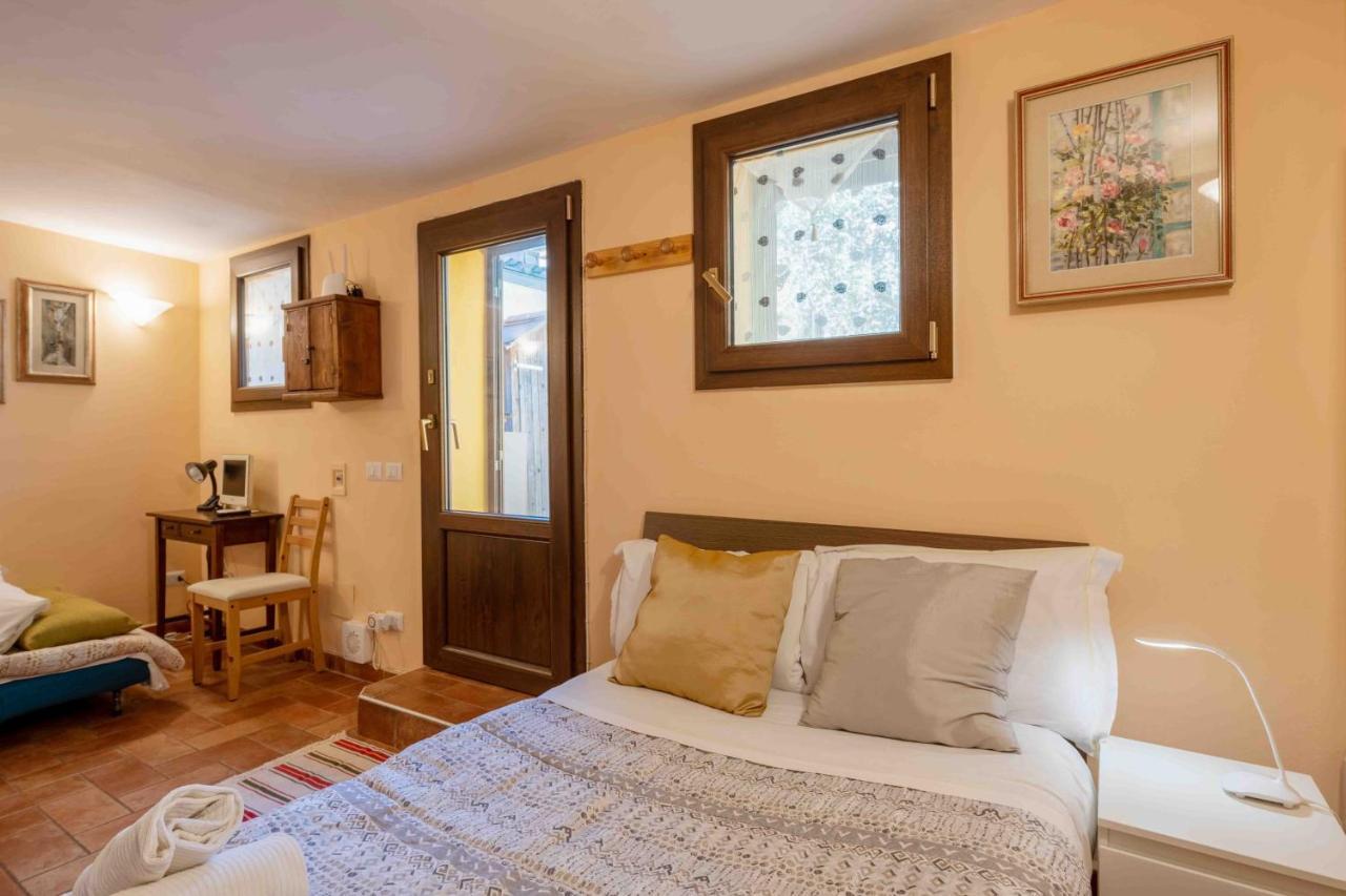 San Frediano Cozy Studio With Private Patio Apartment Florence Exterior photo
